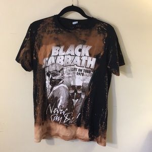 CUSTOMIZED BLACK SABBATH TEE SIZE M